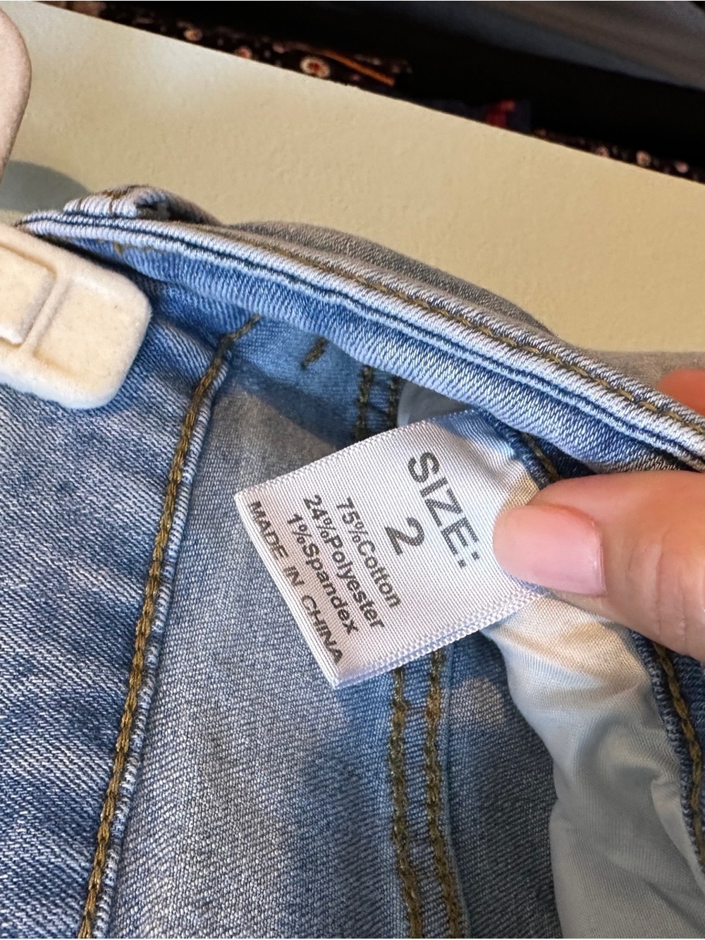 🥰💕Bundle to Save 50%💕 Amazon Cropped Straight Jeans - Picture 2 of 3